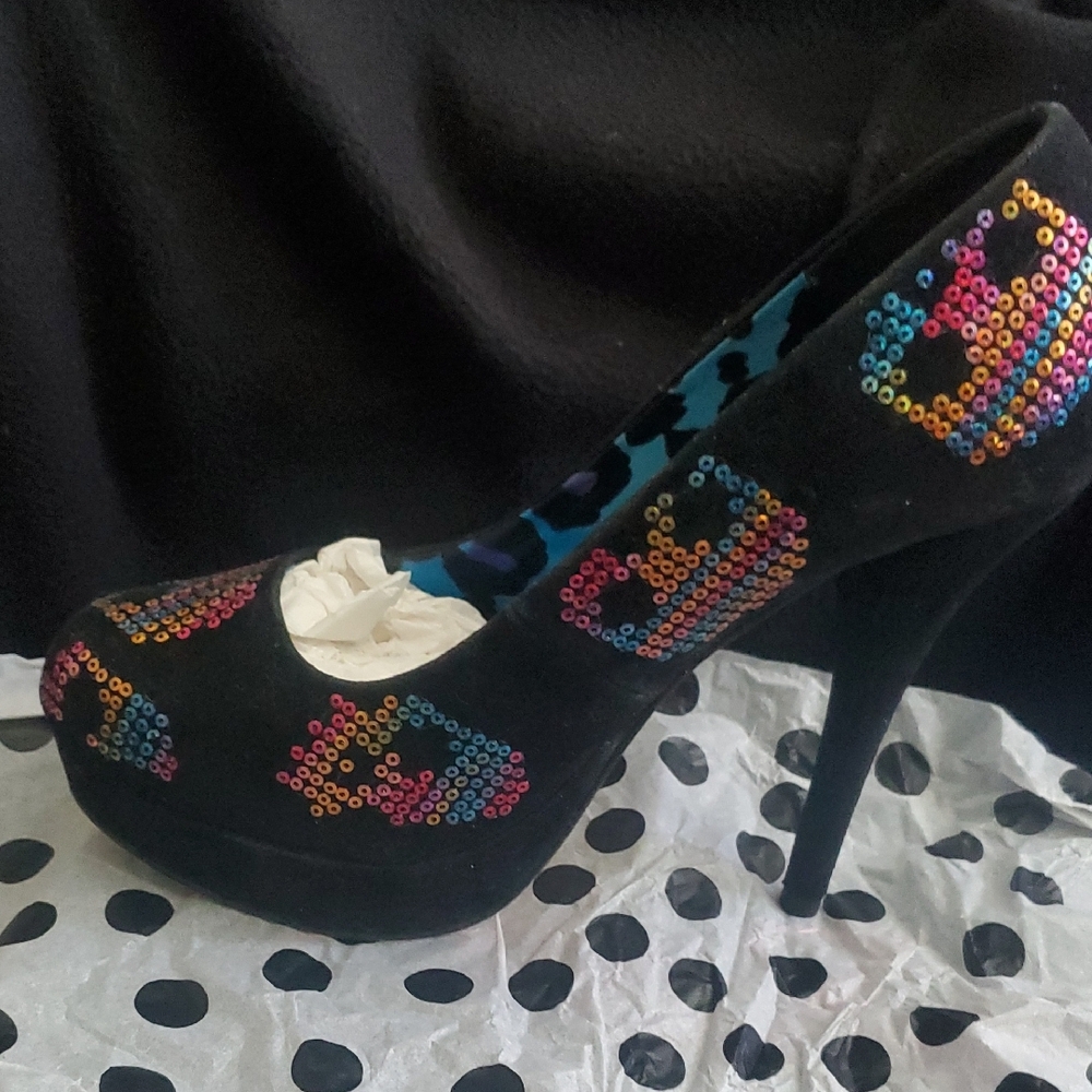 Iron Fist Black Heels with Skulls